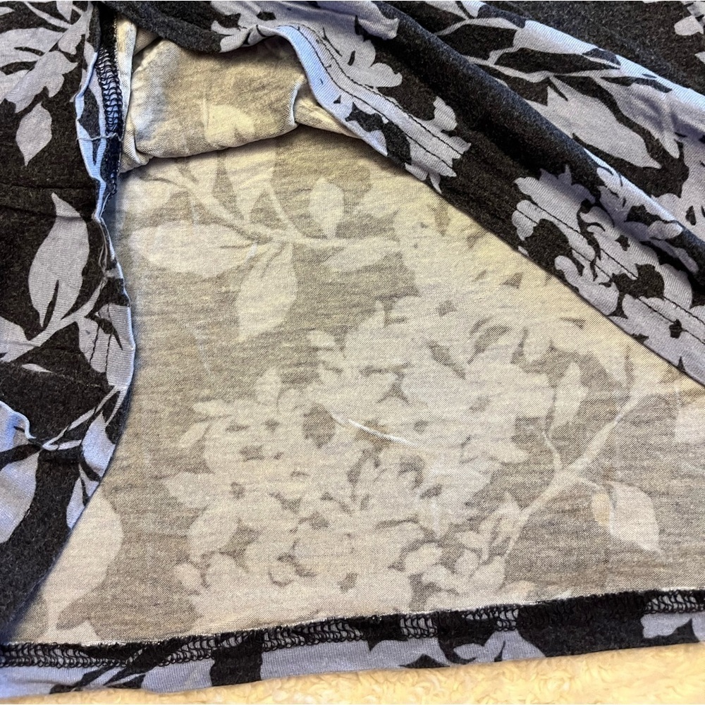 Croft & Barrow Floral Blouse - Picture 3 of 6
